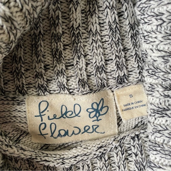 Anthropologie Field Flower Cabled Cowl Pullover - Picture 3 of 8